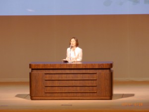 開催概要を発表する半田東京都言語聴覚士会会長